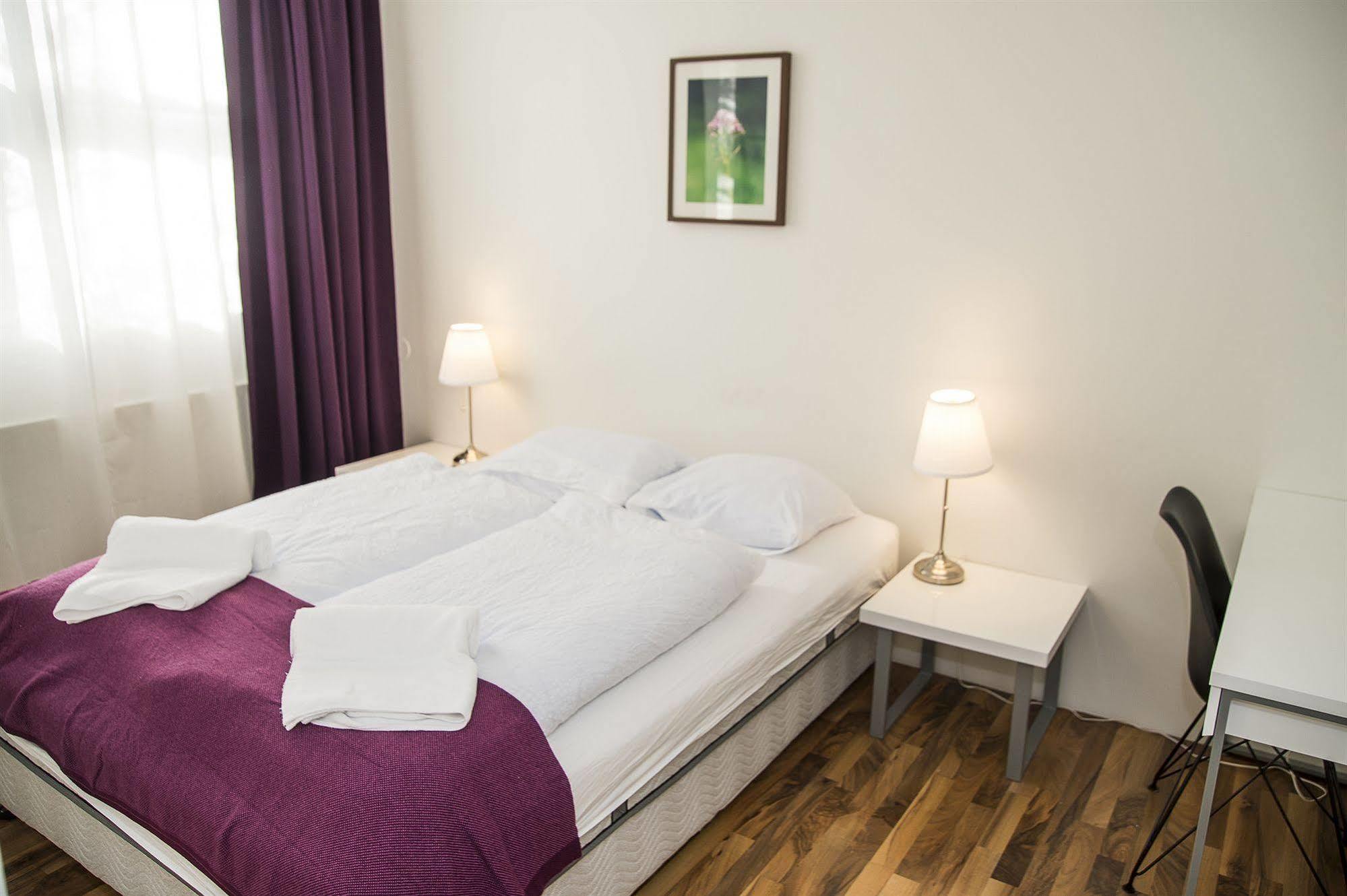 רייקיאוויק Capital-Inn Hostel מראה חיצוני תמונה