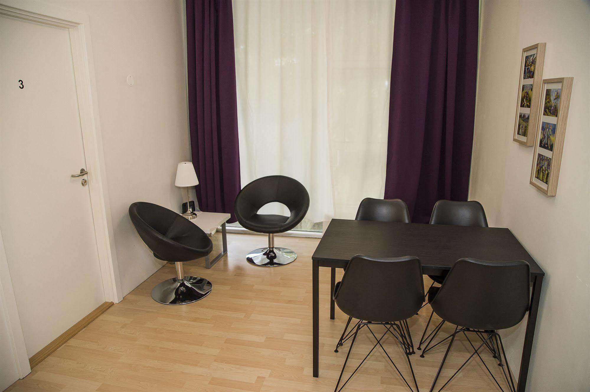 רייקיאוויק Capital-Inn Hostel מראה חיצוני תמונה